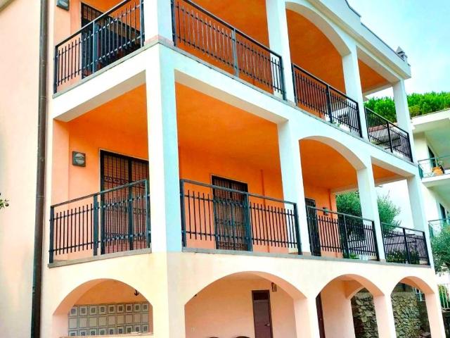 Villa in vendita a Noli SV