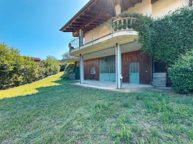 Villa in vendita a Nonio VB