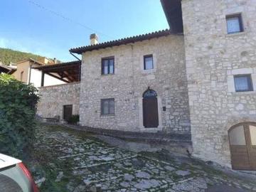 Villa in vendita a Norcia PG
