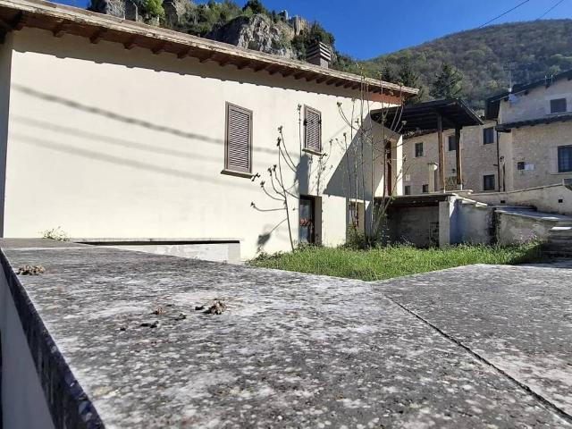 Villa in vendita a Norcia PG