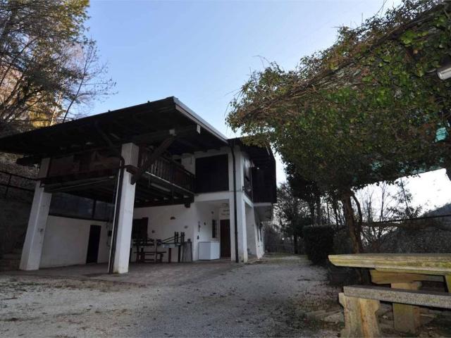Villa in vendita a Nave BS