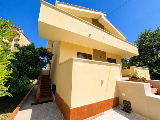 Villa in vendita a Napoli NA