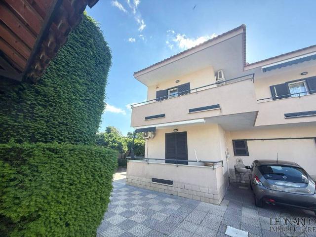 Villa in vendita a Napoli NA