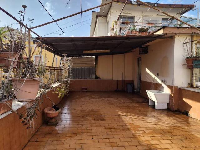 Villa in vendita a Napoli NA