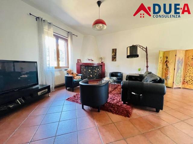 Villa in vendita a Napoli NA