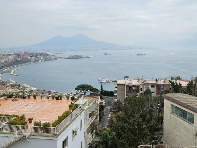 Villa in vendita a Napoli NA