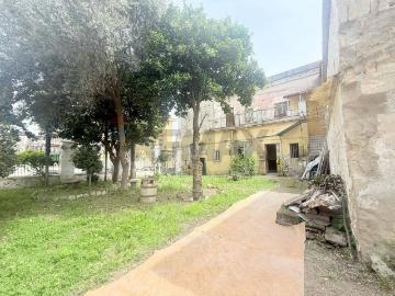Villa in vendita a Napoli NA