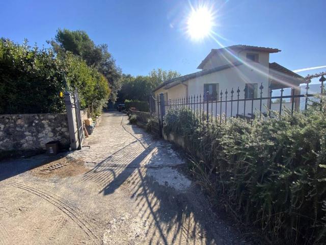 Villa in vendita a Narni TR