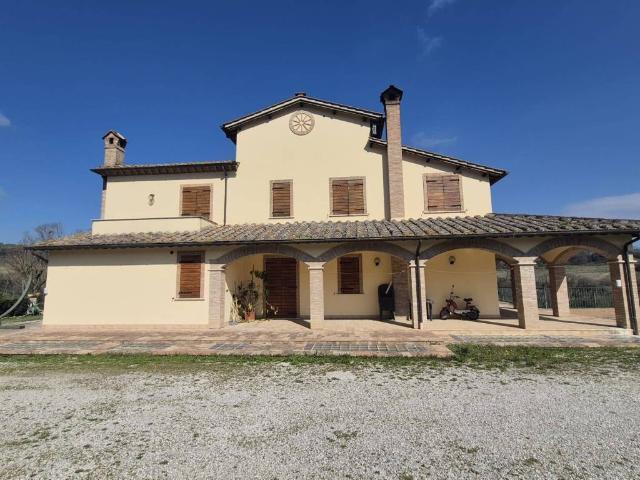 Villa in vendita a Narni TR