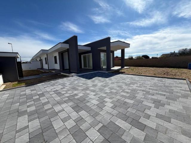 Villa in vendita a Nettuno RM