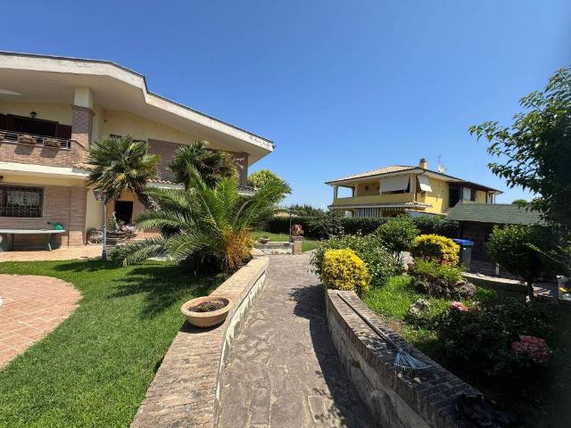 Villa in vendita a Nettuno RM