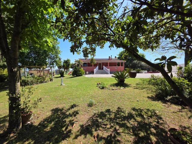 Villa in vendita a Nettuno RM