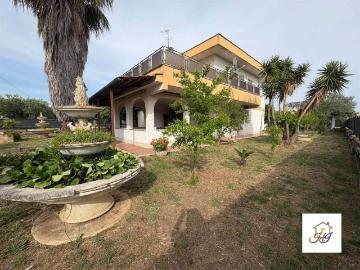 Villa in vendita a Nettuno RM