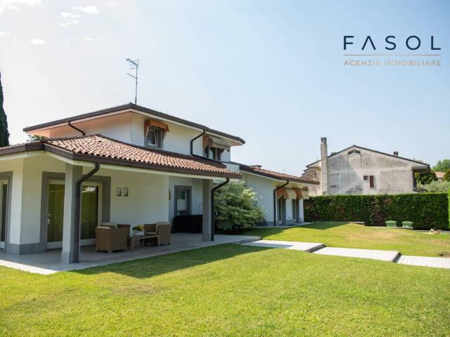 Villa in vendita a Negrar di Valpolicella VR
