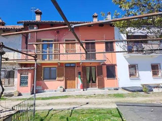 Villa in vendita a Neive CN