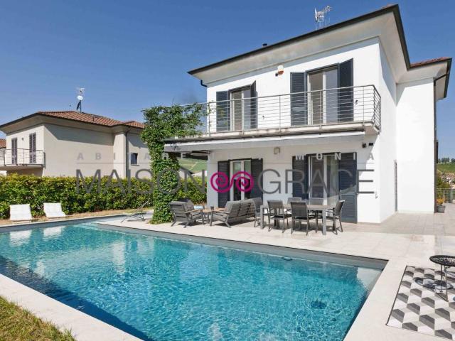 Villa in vendita a Neive CN