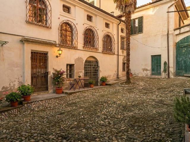 Villa in vendita a Neive CN