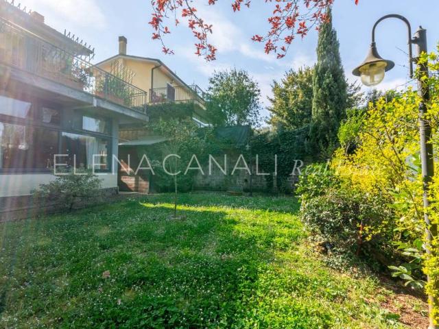 Villa in vendita a Nepi VT