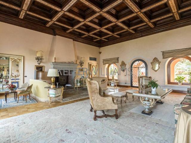 Villa in vendita a Nepi VT
