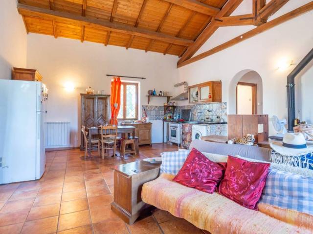 Villa in vendita a Nepi VT