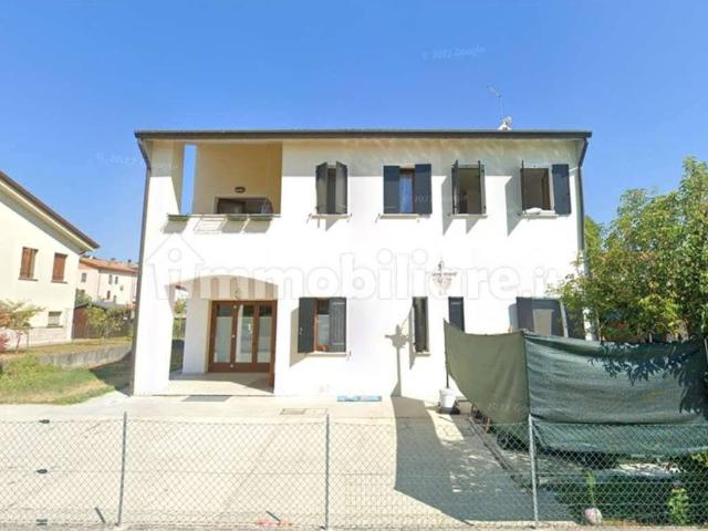 Villa in vendita a Nervesa della Battaglia TV