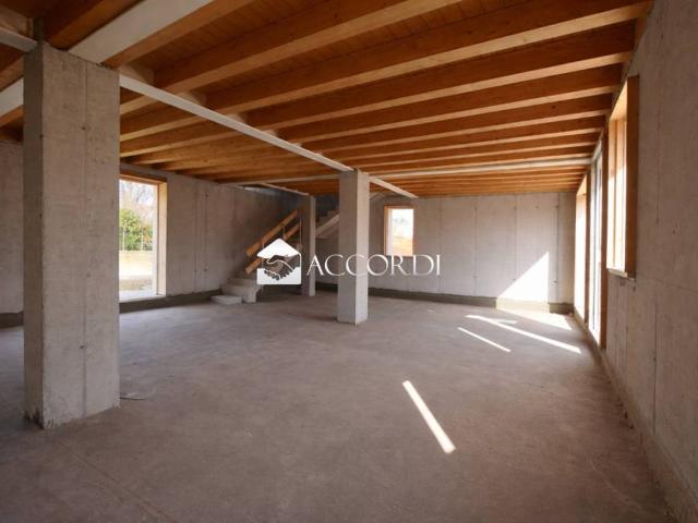 Villa in vendita a Nervesa della Battaglia TV
