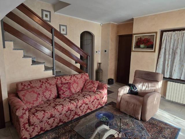 Villa in vendita a Nerviano MI