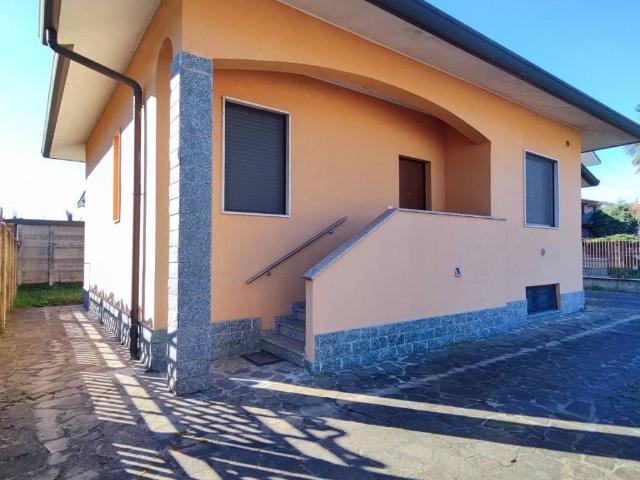 Villa in vendita a Nerviano MI