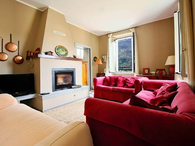 Villa in vendita a Nesso CO