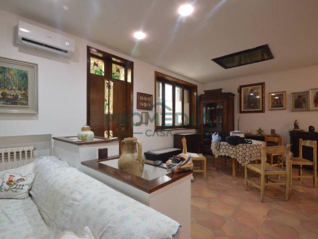 Villa in vendita a Nizza di Sicilia ME