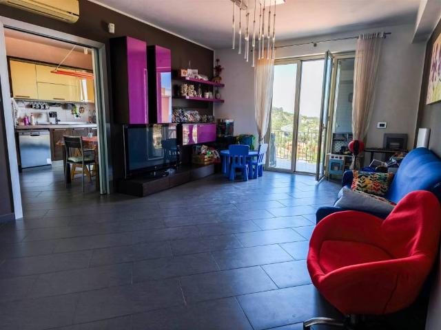 Villa in vendita a Nizza di Sicilia ME