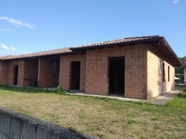 Villa in vendita a Nizza Monferrato AT