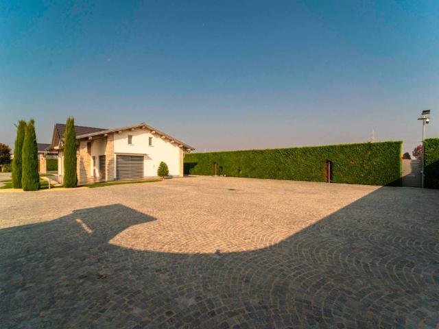 Villa in vendita a Nichelino TO