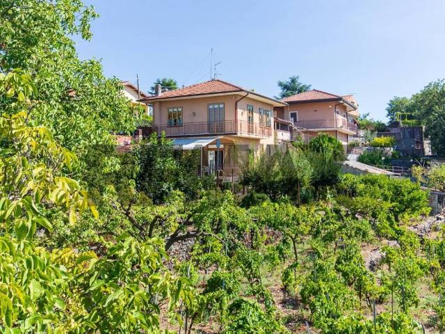 Villa in vendita a Nicolosi CT