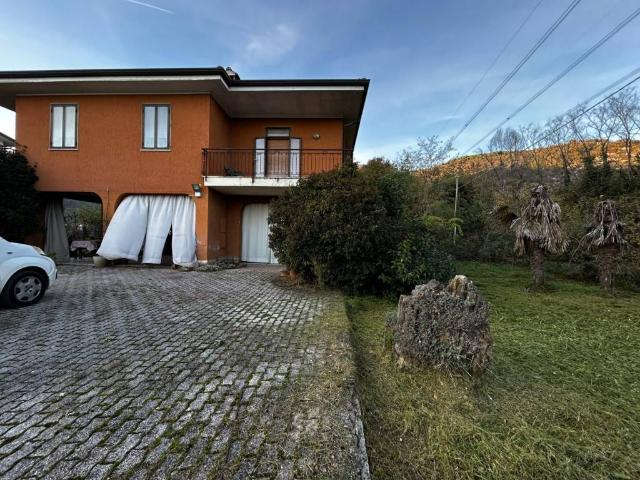 Villa in vendita a Nuvolera BS