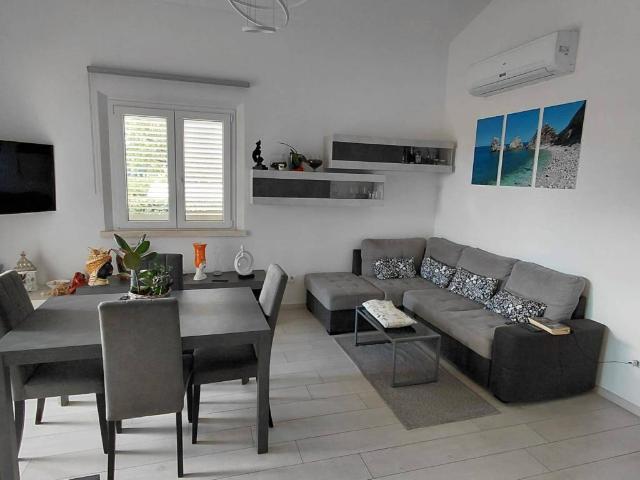 Villa in vendita a Numana AN