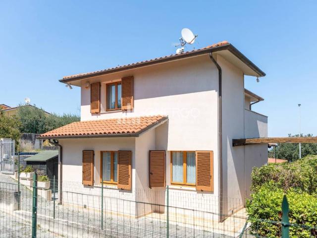 Villa in vendita a Numana AN