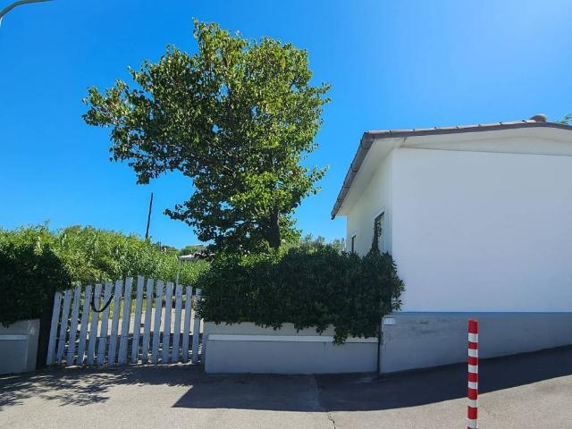 Villa in vendita a Numana AN