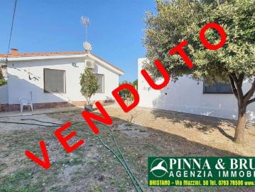 Villa in vendita a Nurachi