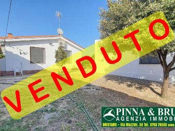 Villa in vendita a Nurachi OR