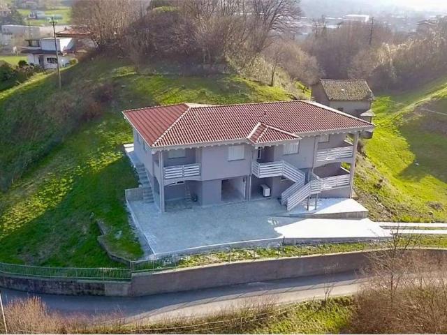 Villa in vendita a Sovere BG