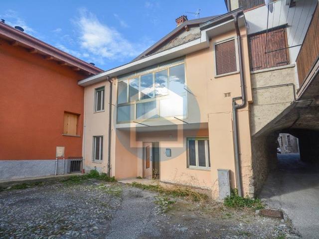 Villa in vendita a Sovere BG