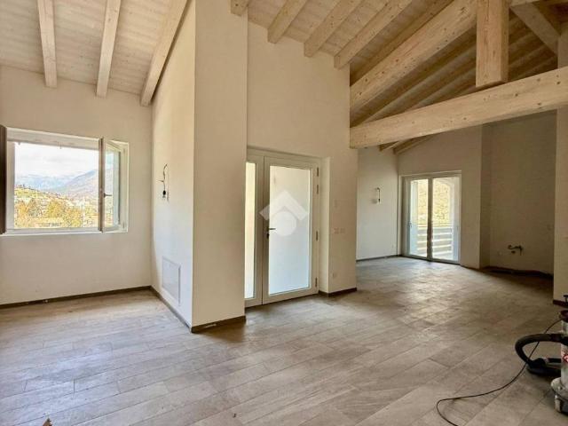 Villa in vendita a Sovere BG