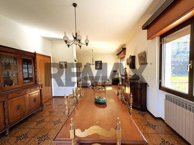 Villa in vendita a Sovere