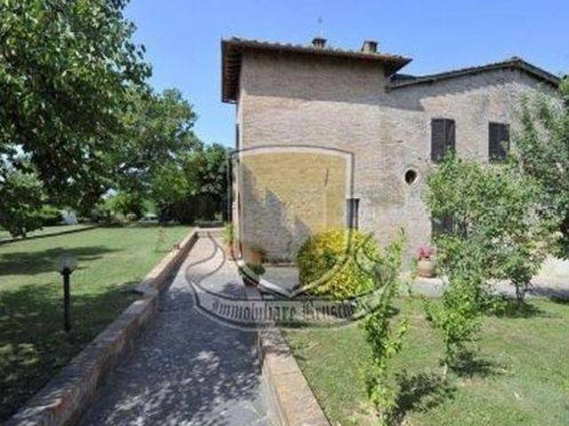 Villa in vendita a Sovicille SI