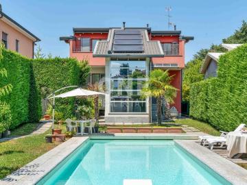 Villa in vendita a Sovico MB