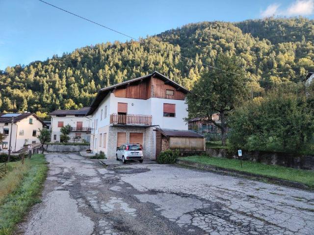 Villa in vendita a Sovramonte BL