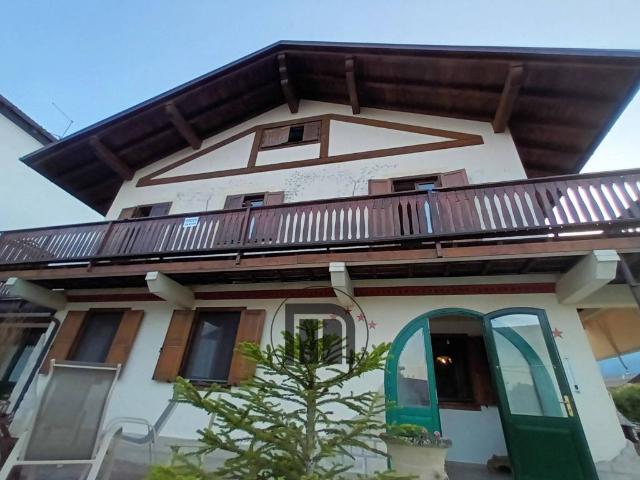 Villa in vendita a Ampezzo UD