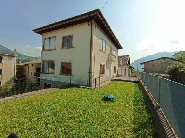 Villa in vendita a Socchieve UD