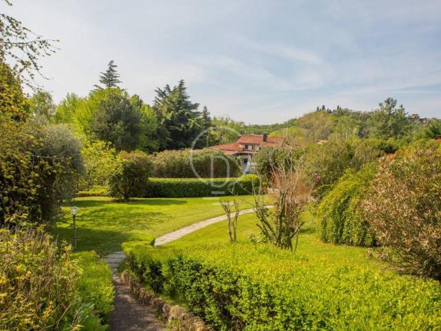 Villa in vendita a Soiano del Lago BS